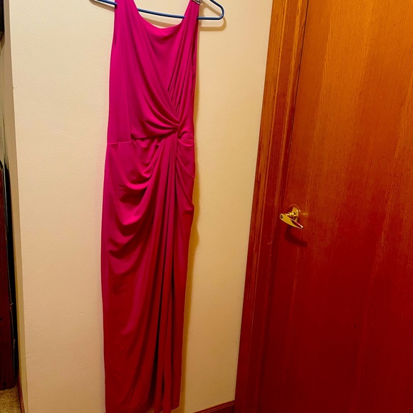 Dress - Picture 1 of 4